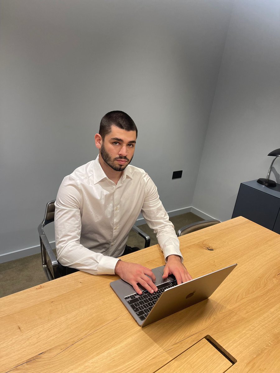 AlumniBayes's tweet image. Bayes alumni on a mission – to bring diverse street food onto campuses via data-driven insights and business acumen.

Read their story: blogs.city.ac.uk/city-alumni/20…

#bayesalumni #bayesbusinessschool #dévorer #streetfood #digital #innovation #entrepreneurs
