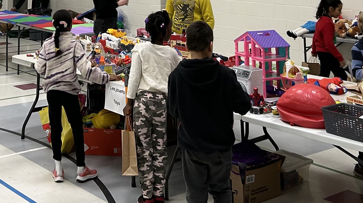 StRoseLimaOCSB's tweet photo. White Elephant Sale shopping has begun!!! Families will be so filled with joy to see what their kiddos picked out just for them!❤️🎁🎄#StRoseStrong https://t.co/YXLDdU6bcN