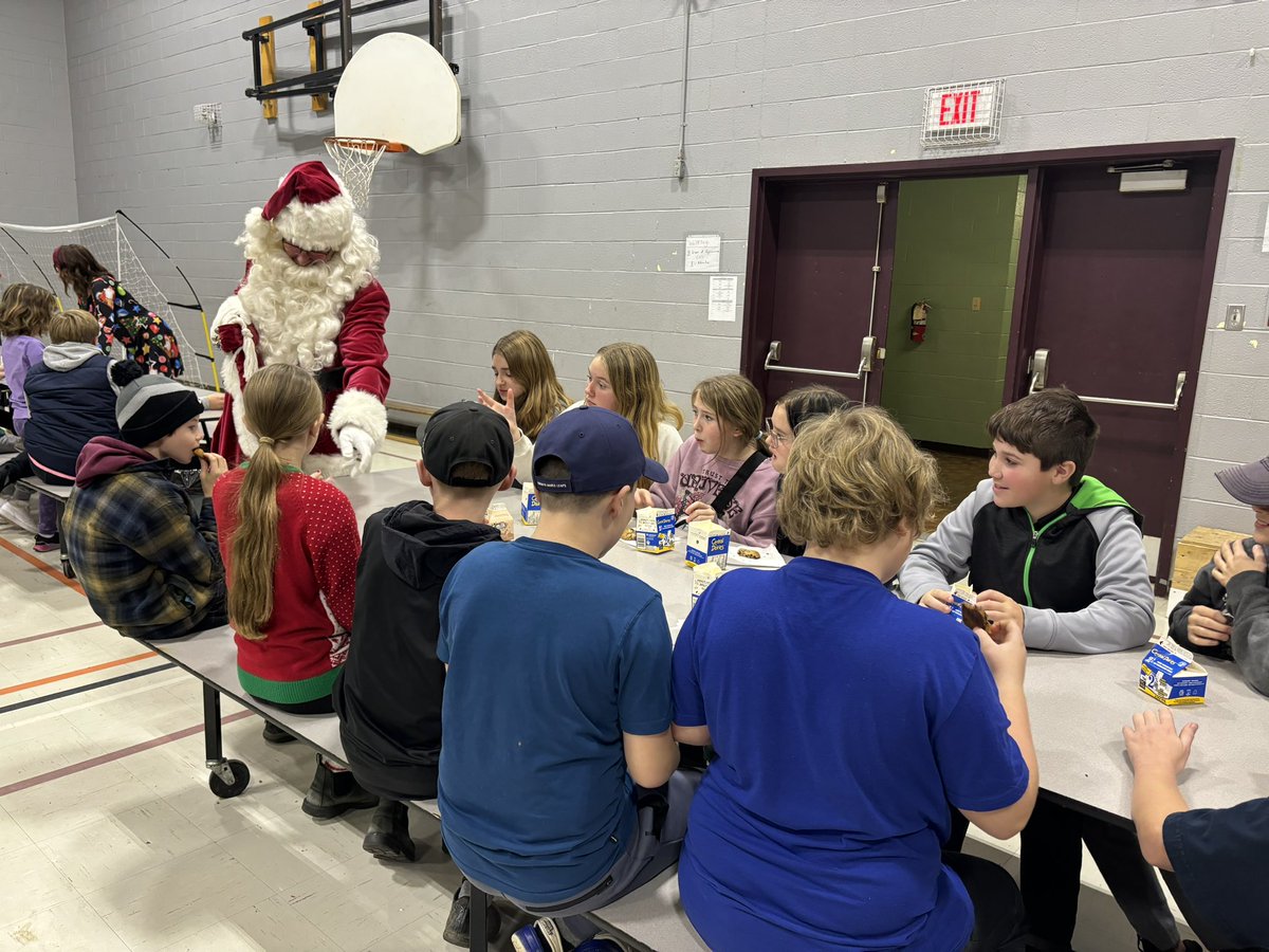 Merry Christmas From Evans Gr.6! Milk &amp; Cookies with Santa <a href="/StEdwardsSchool/">St.Edward'sSchool 🇺🇦</a>