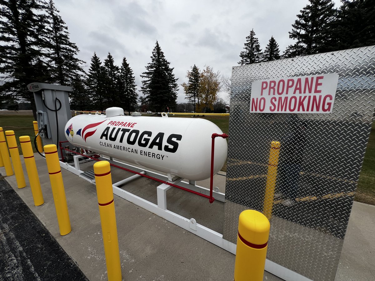 Product Highlight: Dispenser Skids
Fuel your fleet with our durable and efficient Dispenser Skids. Built for convenience and reliability, they’re ideal for fleet or retail use.
Contact us to learn more!