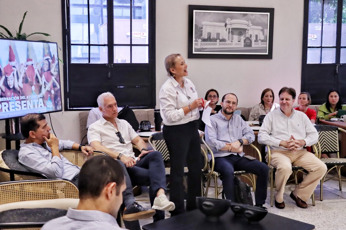 Nos reunimos con representantes gremiales del departamento y los Presidentes de Cotelco y FITEC  con el fin de socializar nuestra visión de Atlántico Para el Mundo y proponer caminos de acción conjunta de cara a los retos económicos y sociales de nuestro territorio.
