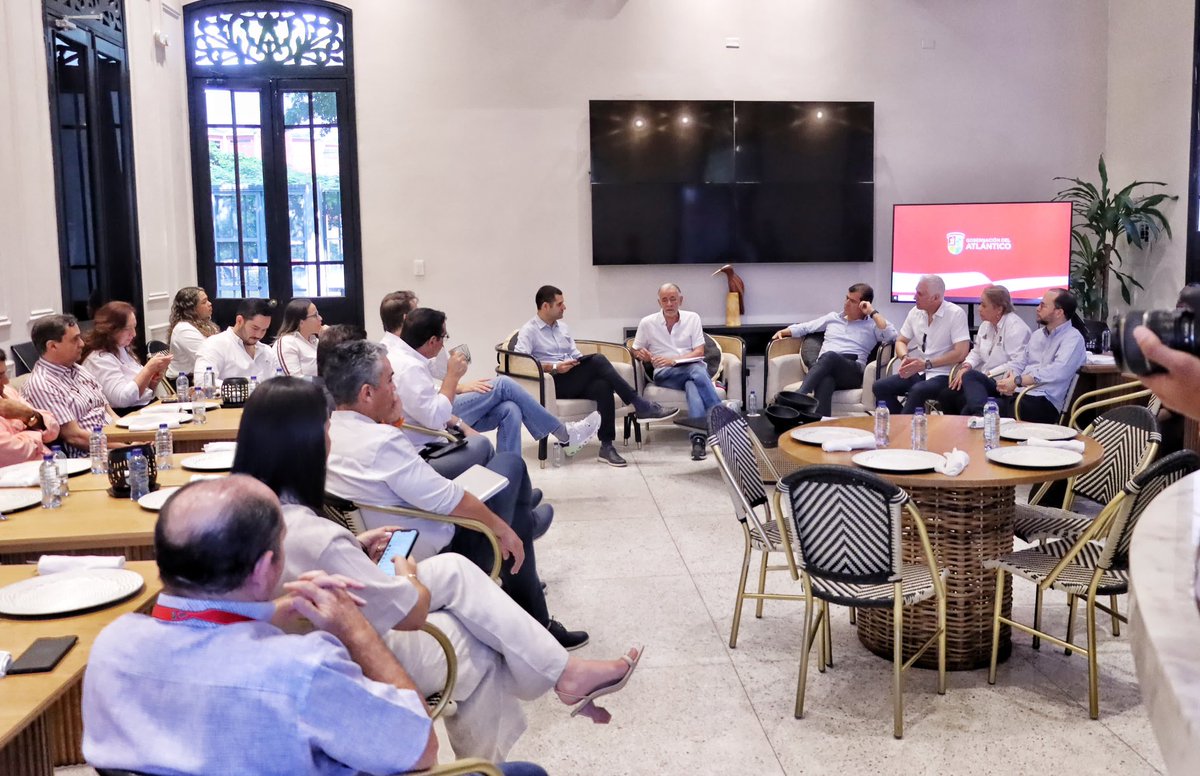 planatlantico's tweet photo. Nos reunimos con representantes gremiales del departamento y los Presidentes de Cotelco y FITEC  con el fin de socializar nuestra visión de Atlántico Para el Mundo y proponer caminos de acción conjunta de cara a los retos económicos y sociales de nuestro territorio. https://t.co/HR5KbKnaHp