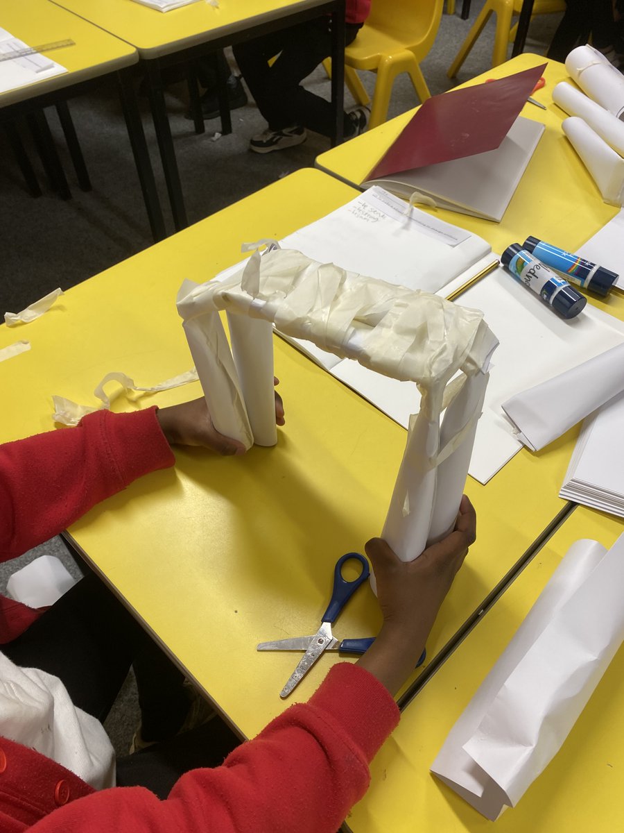 OTCAcademy's tweet image. Year 2 are exploring the concept of 'structures' this afternoon in DT and creating chairs for Baby Bear to sit on! Tomorrow they will be testing them out! #structures @kapowprimary