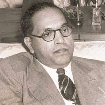 HistoryCell's tweet photo. अंबेडकर माने समता

अंबेडकर माने शक्ति,
अंबेडकर माने क्रांति।
अंबेडकर माने संघर्ष,
अंबेडकर माने उत्कर्ष।

अंबेडकर माने विचार,
अंबेडकर माने अधिकार।
अंबेडकर माने विद्रोह,
अंबेडकर माने नया संजो। https://t.co/bMKak3uDNn