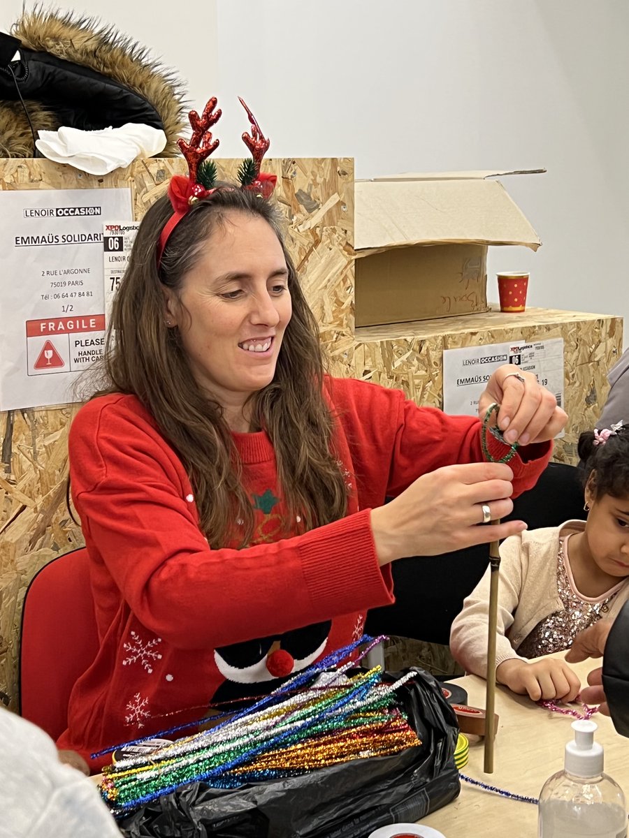 📍 Aujourd’hui une journée spéciale illumine les fêtes grâce au soutien précieux de la <a href="/Fondationfrance/">Fondation de France</a>.  #Noël est un moment clé pour tous les enfants, symbole de partage et de réconfort, même dans les situations les plus difficiles. Merci pour cet engagement qui redonne espoir