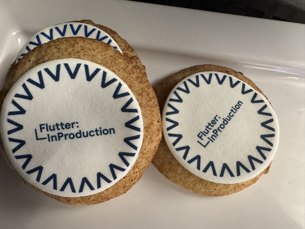 SVFlutter's tweet image. A fun evening last night celebrating #FlutterInProduction in the Bay Area.
Thanks to everyone to joined us
@craig_labenz @anderdobo - thanks for doing the Q & A with the community!