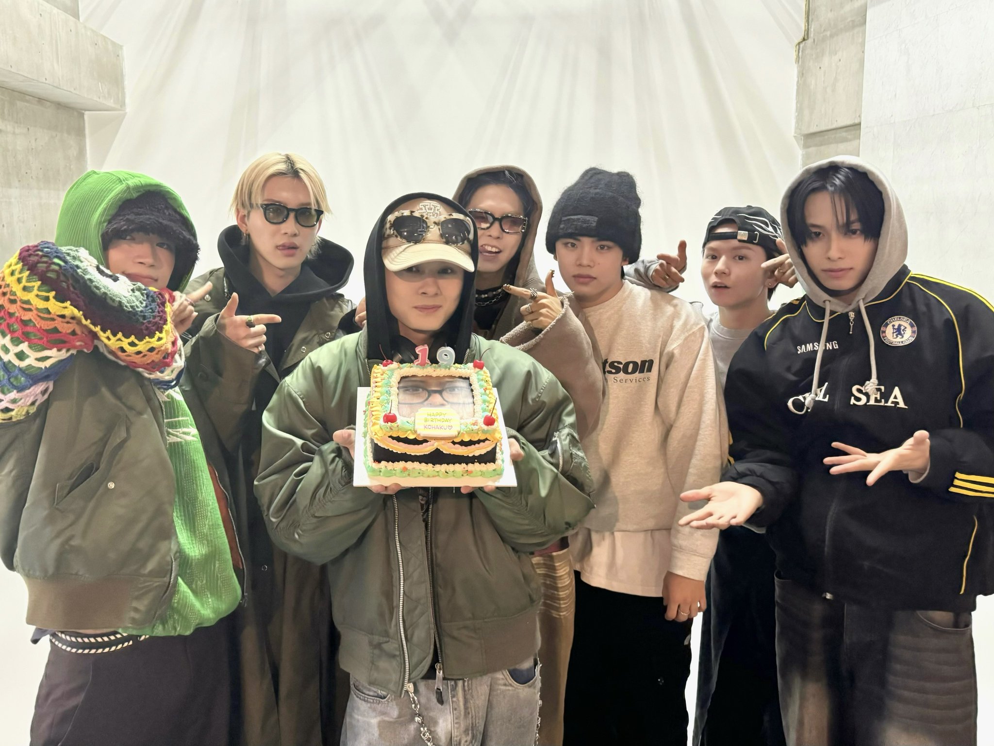 KID PHENOMENON【公式】 na platformě X: „琥珀の誕生日を みんなで