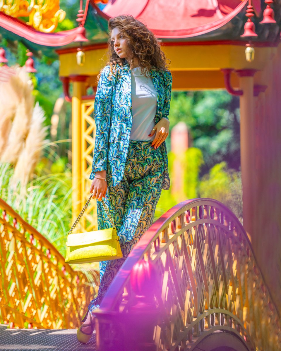 90Karaul's tweet photo. Photos done with Fabio Ferrando @fabioferrando_abbigliamento with the model Sofia Marazzi @sofia_marazzi in the spring of 2022 in the Villa Durazzo Pallavicini of Genova. As always many thanks Fabio and Sofia for the great images and I hope everybody enjoys them :) https://t.co/RvTlDBCbgk