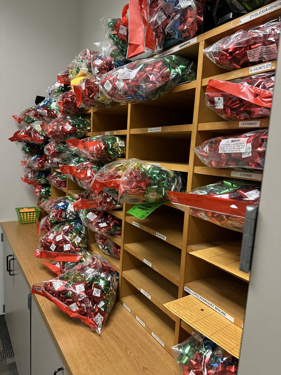 Amanda Valentini tweet media