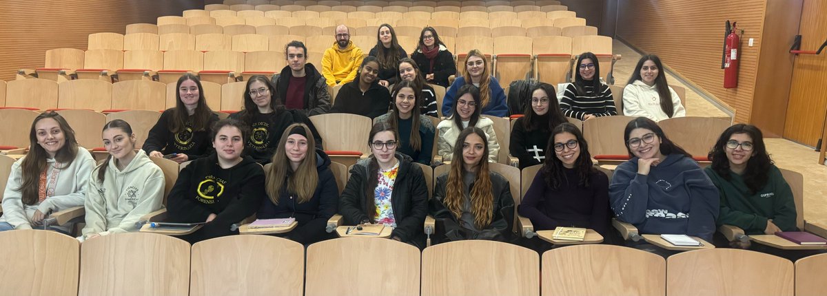 MicroMundo_IUCS's tweet image. 🎉We started the theoretical training of our incredible MicriTAs, taking the 1st step towards a new learning cycle.
We will continue next year with laboratory training preparing the activities for school students.
Happy Holidays! 🎅
@Cespu_Ensino @TOXRUNIUCS @UCIBIO_Research