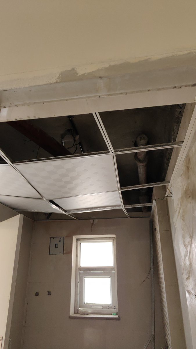 prakharrohatgi's tweet photo. @official_dda G-403 flat @ GVC sector 19b, condition on 16.12.2024. I'm Co-allottee, PL issued on 27.09.2024. But flat not ready for handover even after 50 days. 100% payment taken on pretext of ready society, but flat itself is not habitable. @PMOIndia @MoHUA_India @LtGovDelhi https://t.co/hgHLoNdKoy