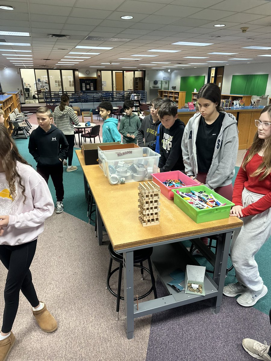 kmelott's tweet image. Our  @TroyIntAL @TroyIntAvlake students tackled real-world challenges in Mrs. Swislocki’s lab—#designing, #testing, &amp;amp; #perfecting their #coasters while #building #resilience! #Communication was #key in this #science #STEAM #collab. @AvonLakeSchools  @Ohio_Middle @Styles_MarlonJr