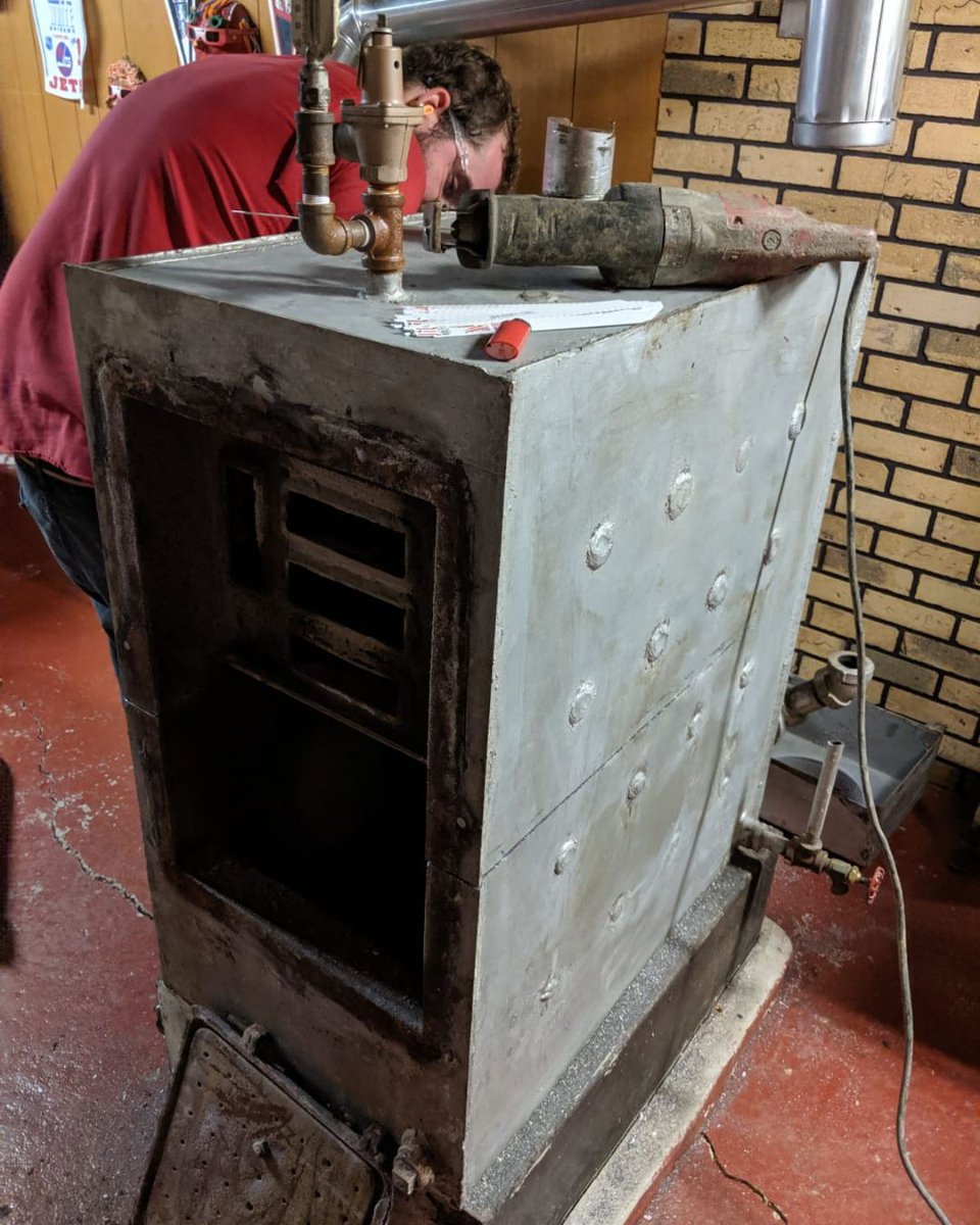 Is your boiler giving you trouble? Here are 6 telltale signs it’s time to call in the pros:buff.ly/3TcbMIX

Don’t wait for these signs to evolve into major issues! Call our #Winnipeg boiler repair experts at 204-475-1506.