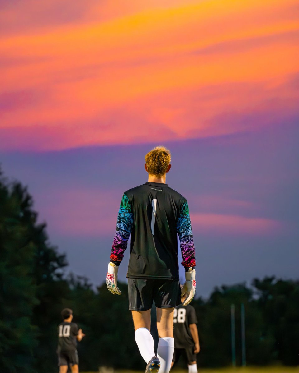 💎WESLEY GEBHART💎 
💎2026 Bentonville West HS
💎GK with 4.25 GPA
💎Long, Physical GK with 🔥 PACE. SHOT STOPPER!!
💎 Club: <a href="/SportingAR/">Sporting Arkansas</a> 08 &amp; <a href="/ozarkunitedfc/">Ozark United FC</a> U20
💎 Click the link. Look into this kid!

#SoccerInArkansas

🎥 my.sportsrecruits.com/athlete/wesley…