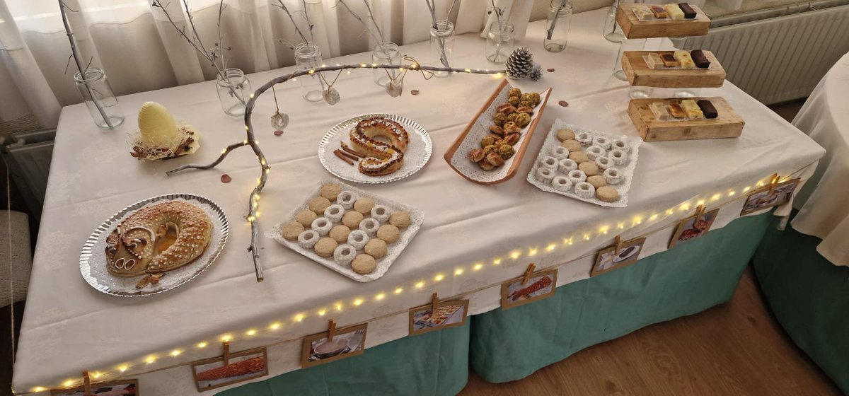 CIFPLAMERCED18's tweet image. El #cfgmpanaderiareposteriayconfiteria ha elaborado #turrones, #guirlache #mazapán #trufas y #anguilasdemazapán en el módulo de #productosdeelaboraciondepanaderiaypasteleria y en el de #presentacion y #ventaalpublico  #industriasalimentarias #fp #estudiafp #soria #lafpeselfuturo