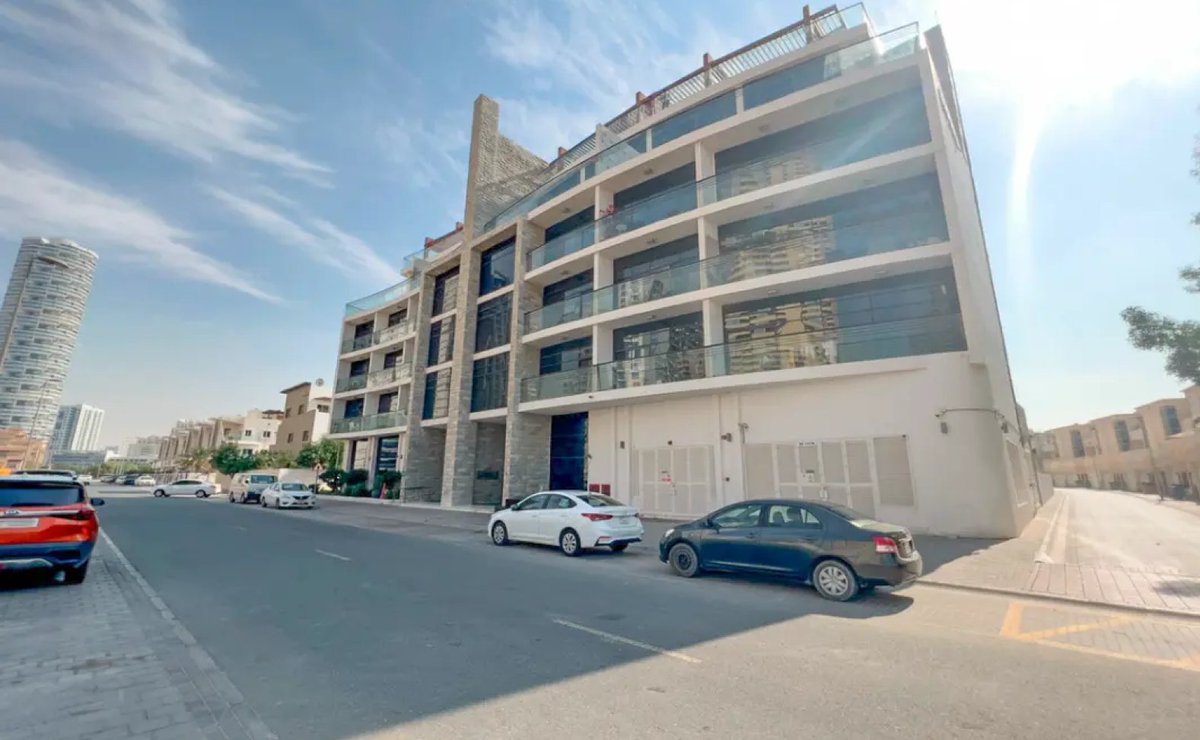 0xSophie_'s tweet photo. 🌟🌟 PROPERTY GIVEAWAY!! 🌟🌟

We're giving away 2 tokenized RWA properties, to 2 lucky winners!

No, it's not a clickbait.

You actually have a chance to win 2 PROPERTIES!

Find out how 👇