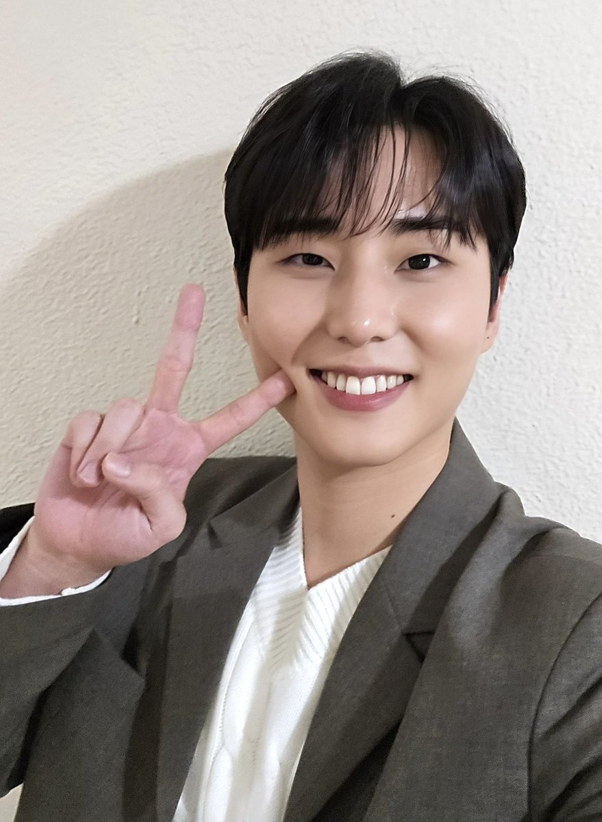 봄날앙😉 tweet media