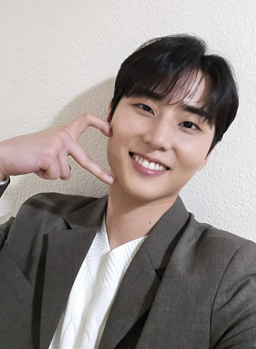 봄날앙😉 tweet media