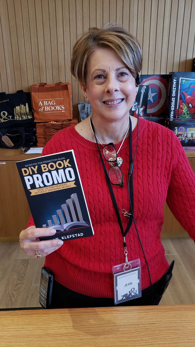 danklefstad's tweet photo. Know an #author who struggles with #marketing? Here's the perfect stocking stuffer. #diybookpromo https://t.co/Z5n8O8Ql4w