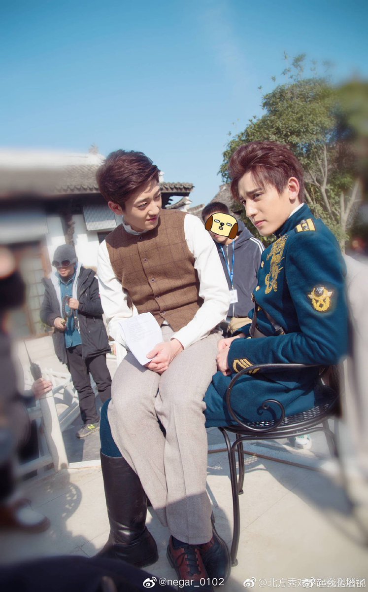 Mrs_N0B0D1's tweet photo. ONLY LUSHENG CAN SIT ON YOUNG MASTER LONG'S LAP FREELY 😎

#YangHaoming #ZhaoChengyu
#降龙之白露为霜 #XiangLong https://t.co/pLnrUqf8C6