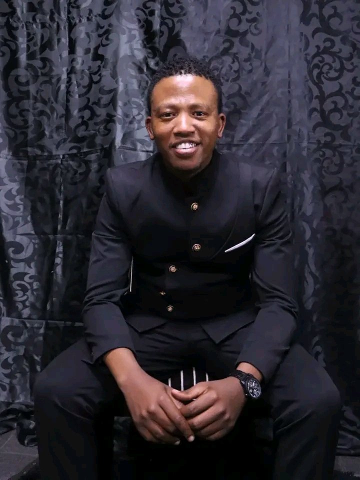 MDNnewss's tweet photo. Couple missing amid stokvel money concerns

A 29-year-old man, Lebohang Mokatedi, and his 19-year-old girlfriend, Nthabiseng Mokonyana, from Botshabelo, Free State have been missing since Thursday, December 12, 2024. 

The couple was last seen by their families traveling in a gold-colored Nissan Micra with registration plates FYN 754 FS. 

Despite efforts by their families to reach them, there has been no contact, raising concerns about their whereabouts.

Lebohang is known for running a society and stokvel, where members contribute money throughout the year to receive a share with interest and groceries in December. 

However, members of his stokvel are now in the dark about their expected payouts, leading to suspicions that Lebohang may have disappeared with their money. This has raised alarm within the community.

The Botshabelo police are seeking help to locate the couple. Anyone with information about their location or the whereabouts of either individual is encouraged to contact Detective Sergeant Itumeleng Matla at 0768147002, Lieutenant Colonel Robert Mokhobo at 0927844505, or the police crimeline at 0860010111. Anonymously, tips can also be shared via the MySapsApp.
