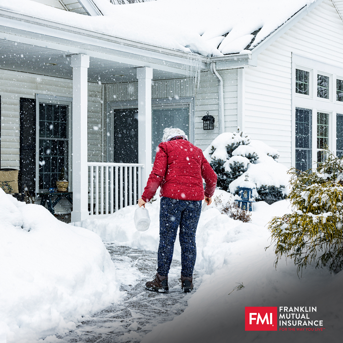 Keep your driveway and walkways safe this season by salting them regularly. Ice can form quickly in cold temperatures, increasing the risk of slips and falls. A little salt goes a long way in helping to prevent accidents and keeping your family and guests safe.
#WinterSafety