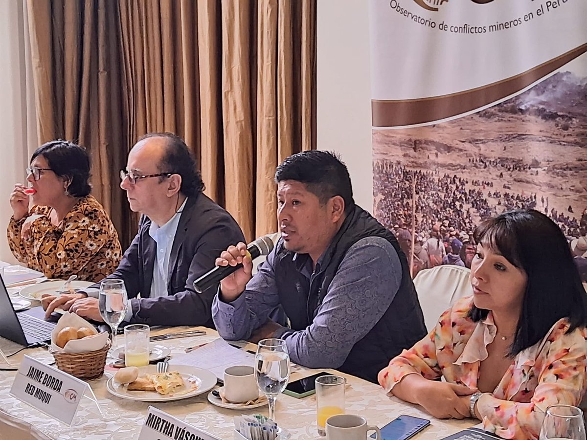 OCMPeru's tweet photo. 🔴 En Vivo | #35OCM

“Hay un proyecto de Ley como parte de una campaña de hostigamiento contra el trabajo de las ONGs, porque el Congreso nos acusa de hacer activismo político, solo por denunciar afectaciones ambientales de la minería”, @jcborda 

  ➡️  https://t.co/mIK5py17vH https://t.co/tU1N5IWulq