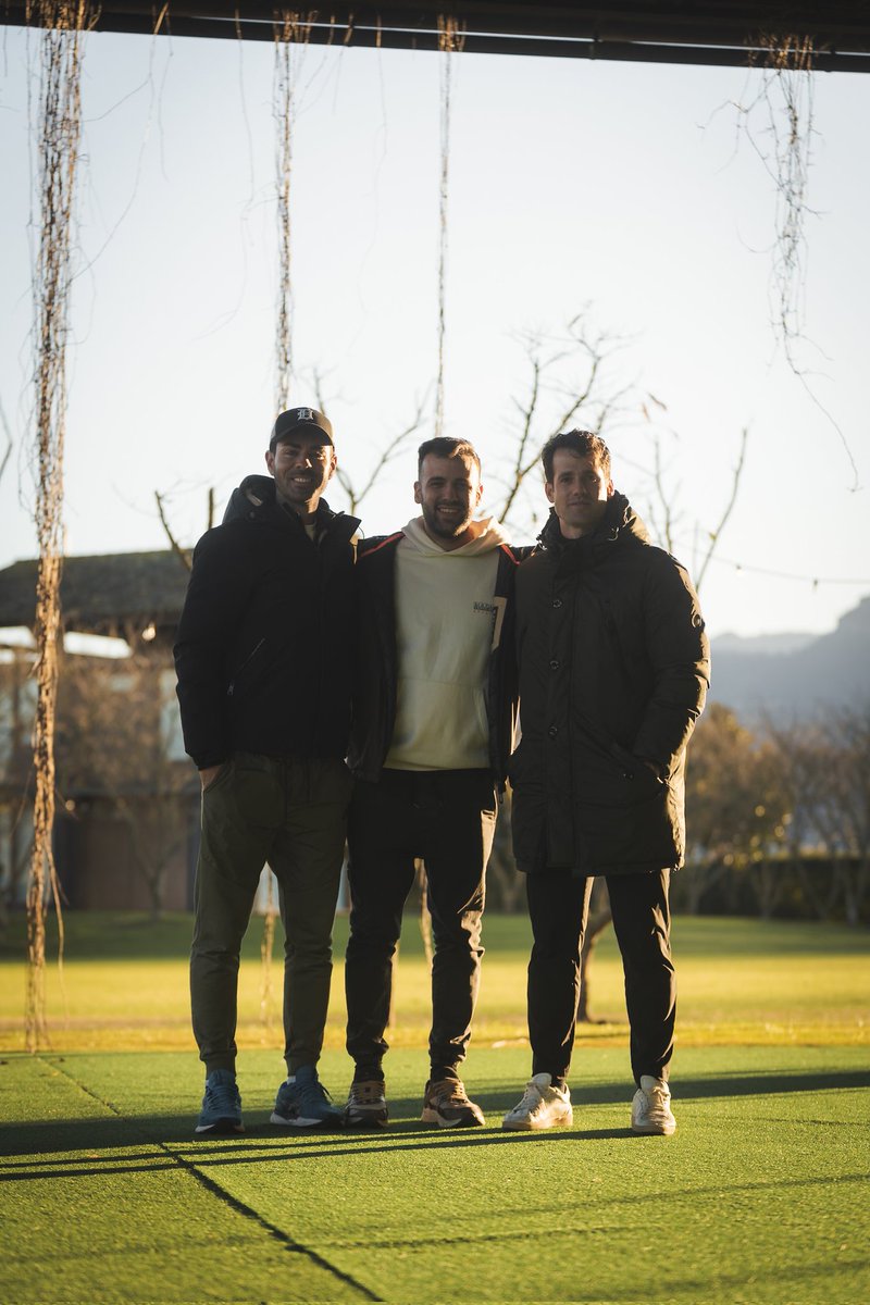 Unió Esportiva Olot tweet media