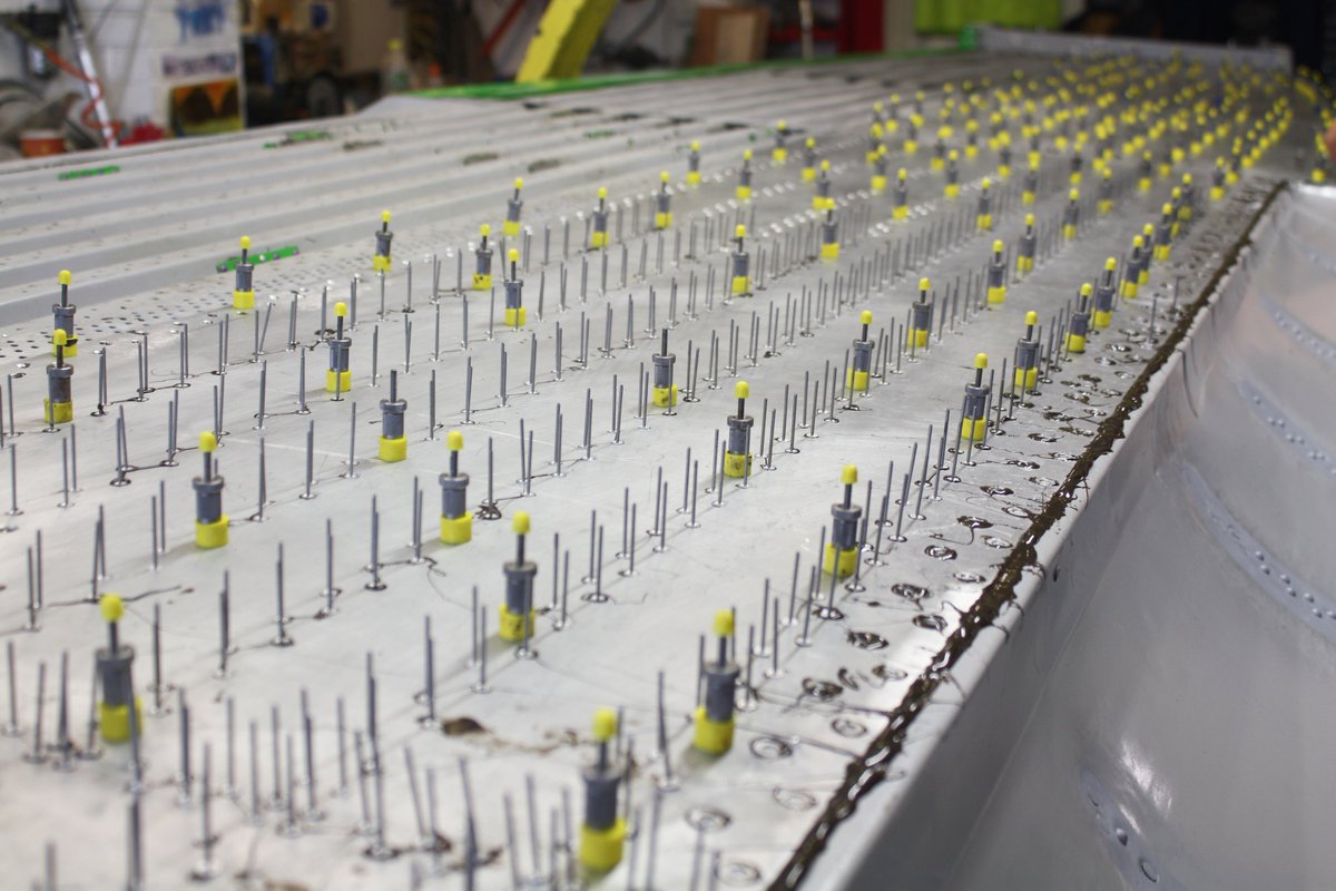 bluebirdk7's tweet photo. October 2017. We were due on Loch Fad less than 12 months later & we didn't have the floors on. 12 tubes of choccie & 7k rivets later we did.
#bluebirdproject #teamworkmakesthedreamwork
#AeroSpace
#engin https://t.co/RRBDnmzJwA