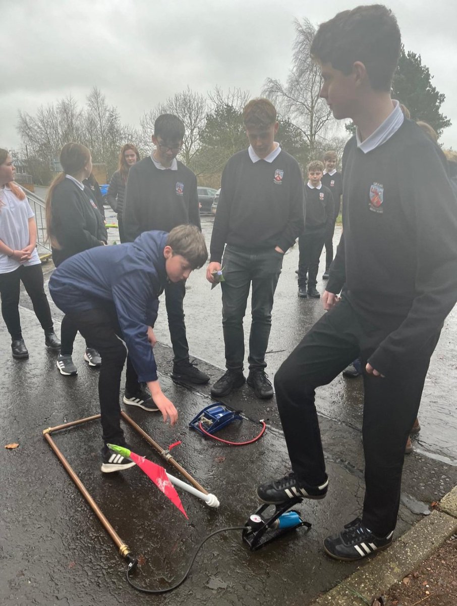 BHSscience tweet media