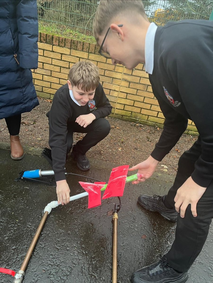 BHSscience tweet media