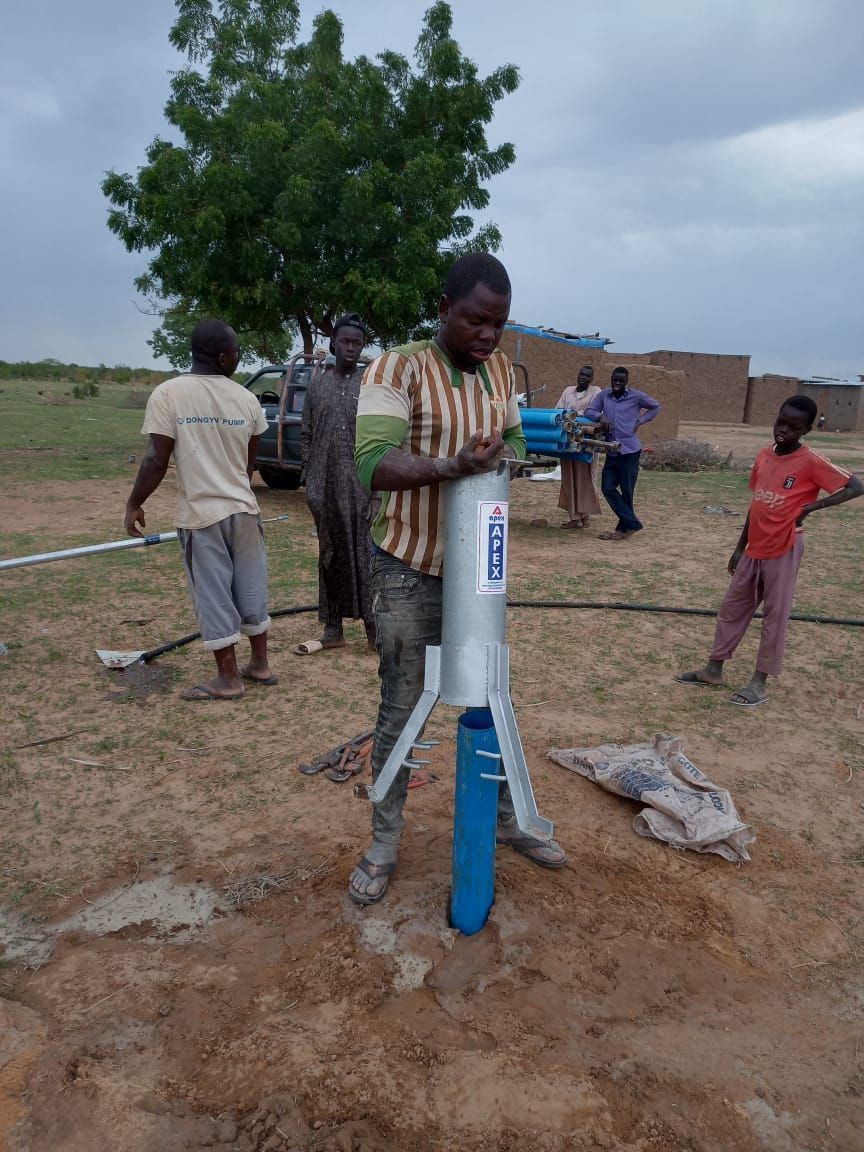 Dank eurer Hilfe konnte Wir einen Wasserbrunnen in Tschad bauen und sauberes Wasser schenken.
Das Jahr naht sich dem Ende zu. Nutze die Chance und mach auch du noch vor Jahresende einen Unterschied, indem du unsere Projekte unterstützest.
timetohelp.ch