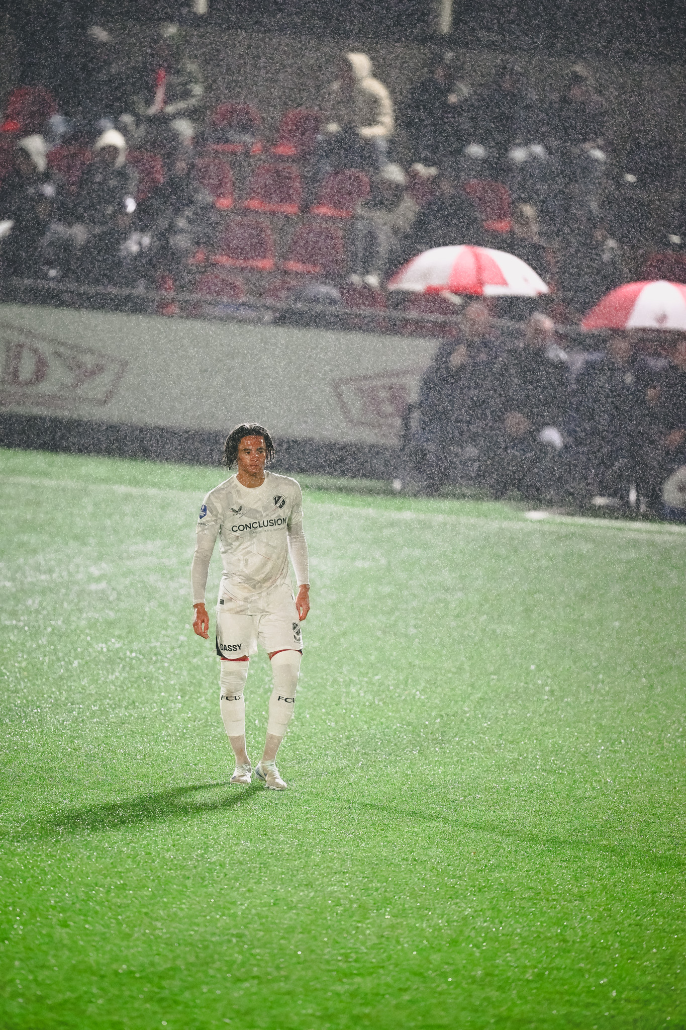 GfG39o7WIAAy-Hf?format=jpg&name=large