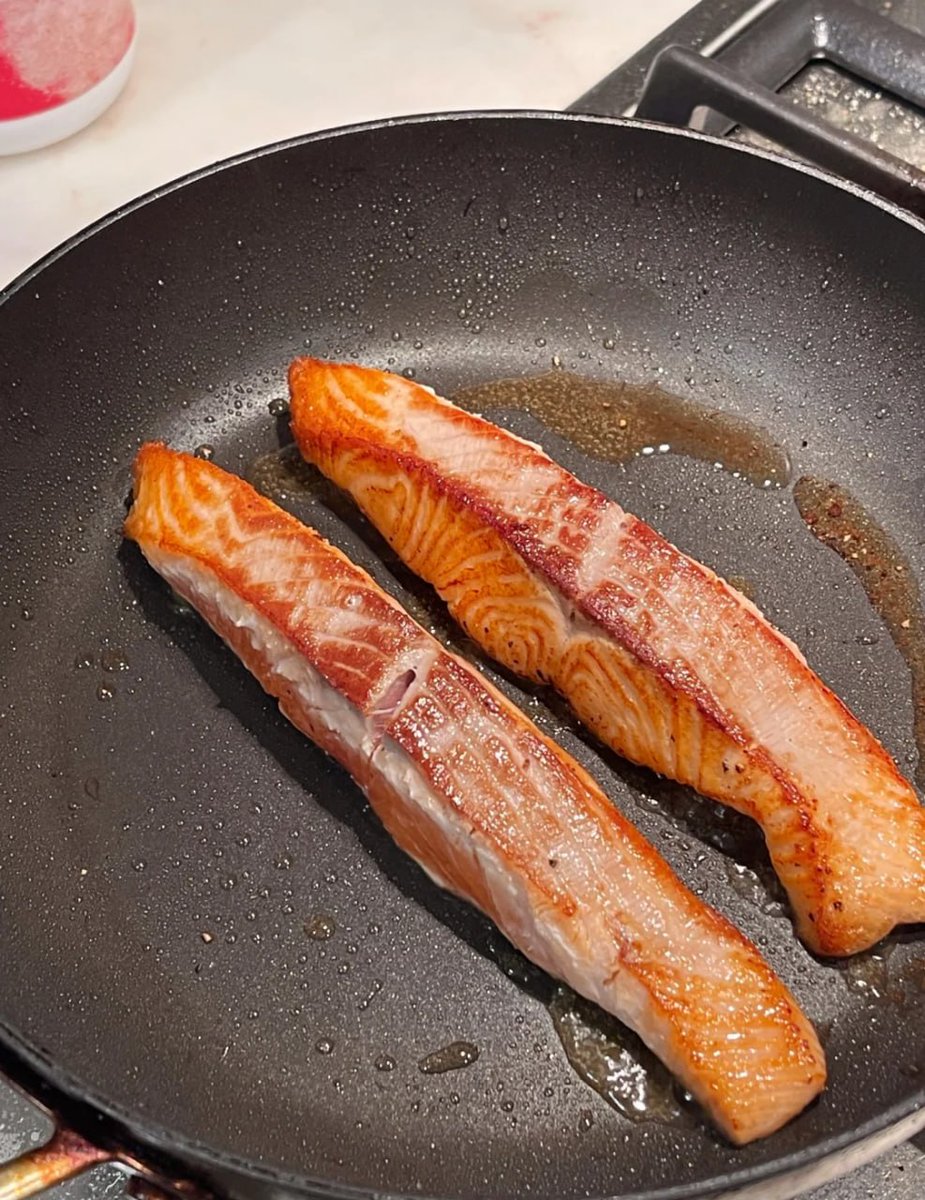 KarsonBird's tweet image. I prefer the homemade taste🤮