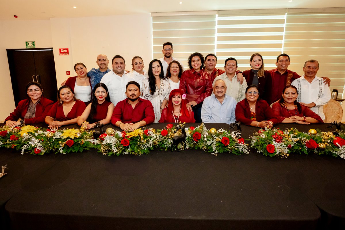 Hoy me reuní con diputados locales para reflexionar sobre todo lo que se ha logrado durante este año y también para compartir ideas sobre los desafíos y oportunidades en favor de las familias, para este 2025.

Quiero reconocer a cada uno por su dedicación, compromiso con la gente