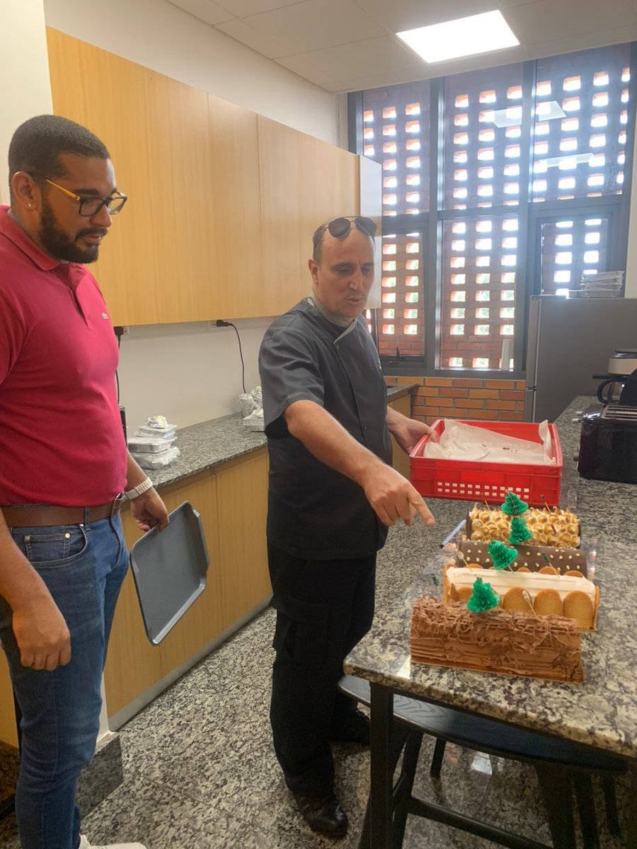 A sweet surprise for our valued clients! 🥐 <a href="/EagiRwanda/">EAGIRwanda</a> delivered delicious pastries prepared by our talented Chef David from <a href="/Coffee_bourbon/">Bourbon Coffee Rwanda</a>. 😋 Thank you for the warm welcome! #ClientRelationships #GoingTheExtraMile #RwOX