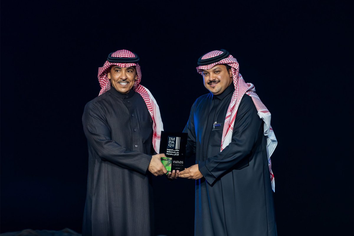 تشرفتُ اليوم بتكريم شركة #ويفز للحلول التسويقية  من معالي وزير الإعلام الأستاذ سلمان الدوسري كشريك رقمي في #ملتقى_صناع_التأثير، تقديرًا لدورنا في تعزيز الإبداع وصناعة التأثير. فخورون بهذا الإنجاز ونواصل مسيرتنا للإلهام والابتكار.