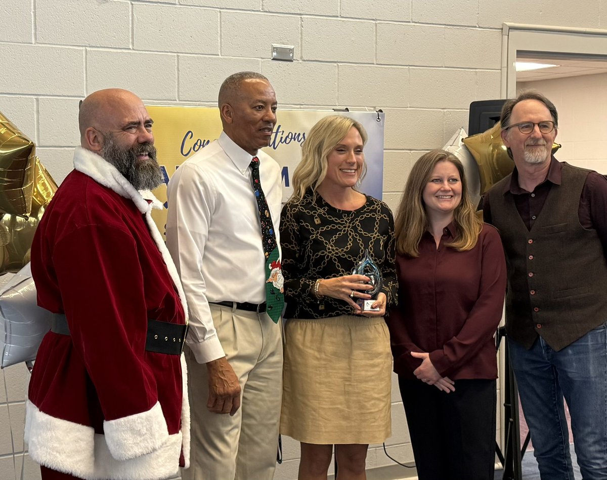 Congratulations to Hannah Moon, the 2025 #NCSoutheastRegion Teacher of the Year! Hannah teaches English (and so much more) in <a href="/NewHanoverCoSch/">New Hanover County Schools</a> at <a href="/LaneyHighSchool/">𝔼. 𝔸. 𝕃𝕒𝕟𝕖𝕪 ℍ𝕚𝕘𝕙 𝕊𝕔𝕙𝕠𝕠𝕝</a>. It was great to be part of your surprise announcement this morning. Welcome to the southeast regional family!