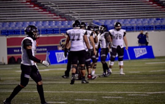 Tyronewebber4's tweet image. 3 years ago my brothers and I did the impossible. Best of luck to my JUCO brothers who gotta get it out the mud.

@CoachNellyV @CoachTaufaasau @CoachRRod70 @CoachKyser