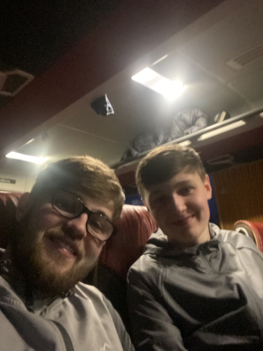 Jayjohns2106's tweet photo. Trip down south to watch the academy @AlfieJohns6 https://t.co/TxbDjgowv2