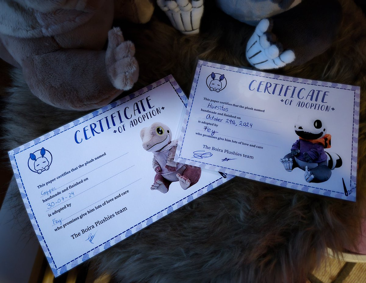 scaleesii's tweet photo. Today, my second hooded lizard named Huesitos from @BoiraPlushies arrived! He will accompany my other lizard plush I got from them named Copper from now on. These lizards are just the cutest! So much care went into them, and it shows! They even came with adoption certificates 🥹 https://t.co/gCjaIO6ZzO