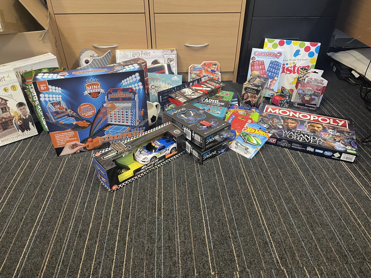 π Elmvale Primary & Nursery π (@elmvaleprimary) on Twitter photo Absolutely blown away by the generosity of the <a href="/CashforKidsWest/">Cash for Kids West Scotland</a> Mission Christmas appeal. Thank you so much for bringing a huge smile to our childrenβs faces. We are so grateful! β€οΈ
We are working hard to distribute all gifts over the next few days π€π» Absolutely blown away by the generosity of the <a href="/CashforKidsWest/">Cash for Kids West Scotland</a> Mission Christmas appeal. Thank you so much for bringing a huge smile to our childrenβs faces. We are so grateful! β€οΈ
We are working hard to distribute all gifts over the next few days π€π»