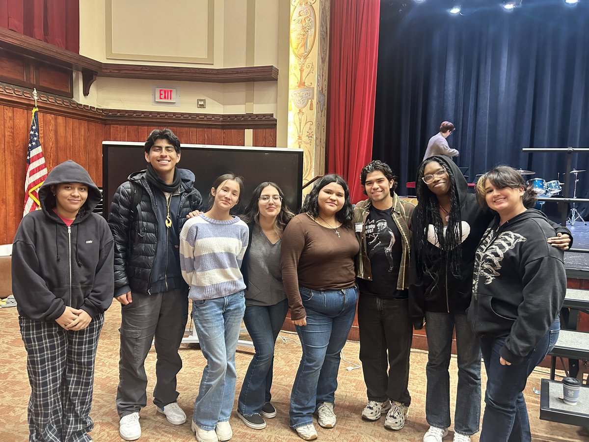 Kate Mathews (@oufsd_arts) on Twitter photo Actor and OHS alum Miguel Angel Garcia spoke to students about the industry! instagram.com/migangelgarcia…
<a href="/ohsmrdirienzo/">Drew DiRienzo</a> <a href="/OHSPrin_Langley/">LaToya Langley</a> <a href="/Mary_FoxAlter/">Mary Fox-Alter</a> <a href="/mariaAmeyer03/">Maria Angélica Asilis Meyer (she/her/hers/ella)</a> <a href="/OssiningSchools/">Ossining UFSD</a> Actor and OHS alum Miguel Angel Garcia spoke to students about the industry! instagram.com/migangelgarcia…
<a href="/ohsmrdirienzo/">Drew DiRienzo</a> <a href="/OHSPrin_Langley/">LaToya Langley</a> <a href="/Mary_FoxAlter/">Mary Fox-Alter</a> <a href="/mariaAmeyer03/">Maria Angélica Asilis Meyer (she/her/hers/ella)</a> <a href="/OssiningSchools/">Ossining UFSD</a>