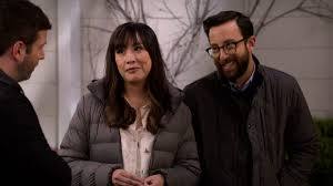 MarieCorvest's tweet image. Le 1er épisode de l'avent du @Ledebutdelafin_ est sorti ce matin ! 🎅❤️  

Un réel plaisir de convoquer l'esprit de Noël, accompagnée de mon cher binôme @Lilithenurse.

Ajd, on vous parle de la sitcom Merry Happy Whatever et dans 3 jours ce sera le tour de Scrooge 💰🏭❄️⭐🎄