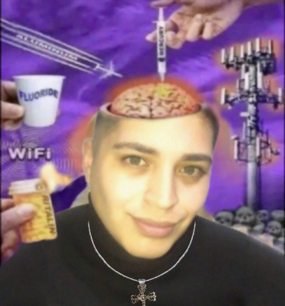 Escuché a una persona decir que se viene una tormenta fea y me empecé a reír sola xq pensé “bue hablo brad pitt”