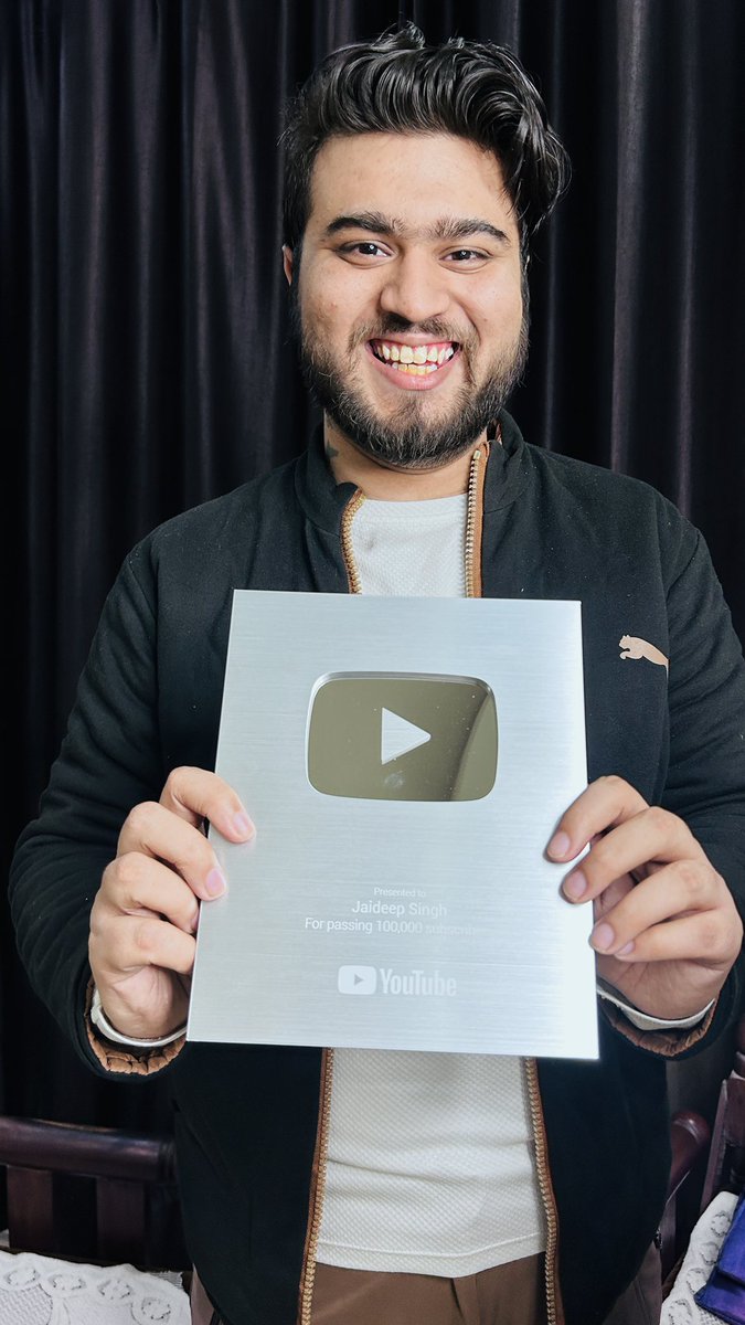 Jaideepsachar's tweet photo. Thanks 🙏🏻 so much 
@YouTube all teams 
And the people who subscribed to me .
I got my Christmas 🎅🏻 gift 🎁 early.
#Christmas #Bitcoin #دمشق #Ashwin #jaideepsingh #schoollifewithjaideep #MasterChefCelebrityColombia #Crypto https://t.co/plmy2bfohN
