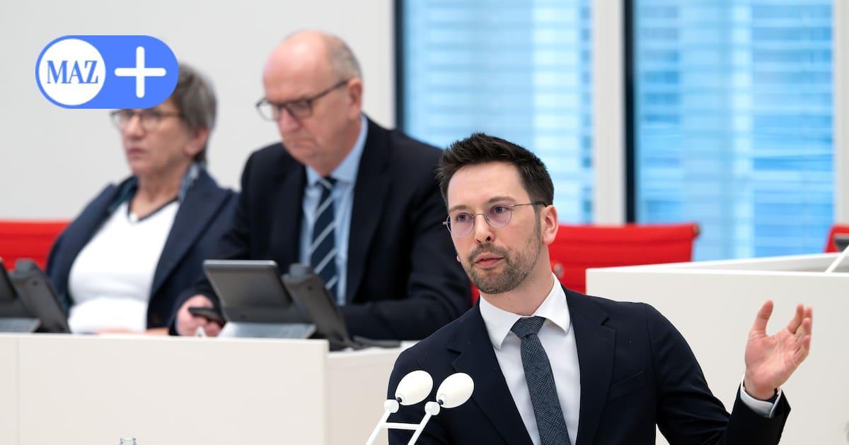 Landgericht Potsdam: Dennis Hohloch (AfD) darf ungefragt Namen und Fotos von Kritikern veröffentlichen maz-online.de/lokales/potsda…