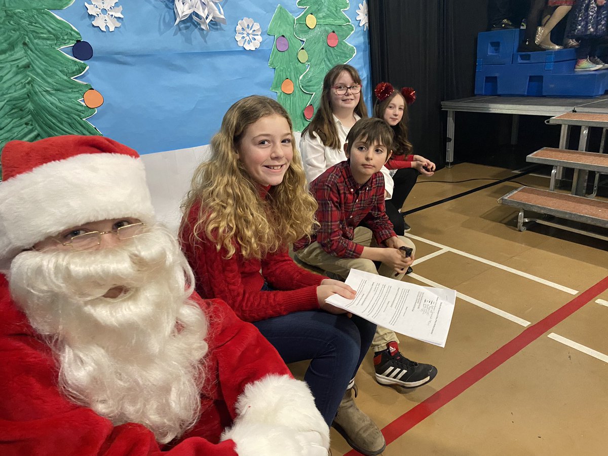 A magical morning of music as our Lions performed in the LLS Holiday Celebration. Thank you to our talented music teacher Mrs. Richard for all her efforts with this beautiful event. 🎶🎄🎶
