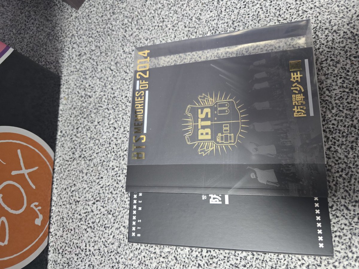 eeip1365's tweet photo. [ดีลเกาหลี]
Memories of 2014 
3700 บาท
ชำระสองรอบ

#ตลาดนัดรถไฟบังทัน #ตลาดนัดบังทัน #ของสะสม��ังทัน #ตลาดนัดBTS https://t.co/SixawsOp6E