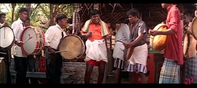 sathishasen's tweet photo. ARR விசிறி ஒருத்தர் எல்லா சிட்டுவேஷனுக்கும் ARR னு ஒரு லிஸ்ட் போட்டுருந்தார். கண்ணுல பட்டுச்சு. சரி. நம்ம��ால சும்மாருக்க முடியுமா. ராஜா பாடல்களை அதே சிட்டுவேஷன்களுக்கு மேட்ச் பண்ணி தந்திருக்கோம். சரியா வருதான்னு பாருங்க. வேற பாடல்கள�� சஜஷன்ஸ் இருந்தா சொல்லுங்க.. இனி கீழே..

ARR VS RAJA 

அம்மா பாசத்துக்கு - ARR :தீயில் விழுந்த தேனா... RAJA : அம்மா என்றழைக்காத உயிரில்லையே.. நானாக நானில்லை தாயே.. சின்ன தாயவள்..

அப்பா பாசத்துக்கு - ARR: ஆலாலகண்டா ஆடலுக்குத் தகப்பா.. RAJA: வானந்தொட்டு போனா...

மகள் பாசத்துக்கு - ARR:  ஒரு தெய்வம் தந்த பூவே.. RAJA : எந்தன் வாழ்க்கையின் அர்த்தம் சொல்ல பூக்களின் வண்ணம் கொண்டு பிறந்த மகளே..

நண்பன் நட்புக்கு - ARR : முஸ்தபா முஸ்தபா.. RAJA : காட்டுக்குயிலு மனசுக்குள்ள..

ஊர் கெத்துக்கு - ARR: திருப்பாச்சி அருவாள.. RAJA : பொதுவாக எம்மனசு தங்கம்.. சொர்க்கமே என்றாலும்..

குடும்பத்துக்கு - ARR : பச்சை கிளிகள் தோளோடு RAJA: பிள்ளை நிலா இரண்டும் வெள்ளை நிலா.. தென்மதுரை வைகை நதி.

ஒரு தலை காதலுக்கு - ARR : என்னை காணவில்லையே RAJA : மலையோரம் வீசும் காற்று.. நான் பாடும் மௌனராகம்.. 

பெண் ஒரு தலை காதலுக்கு - ARR:  கண்ணாலனே, RAJA : ஒரே முறை உன் தரிசனம்..

ஆண் ��ரு தலை காதலுக்கு - ARR : காட்டு சிறுக்கி, RAJA : பொட்டு வைத்த ஒரு வட்ட ��ிலா..

பிரிவுக்கு - ARR : உயிரே உயிரே வந்து என்னோடு.. RAJA : வானுயர்ந்த சோலையிலே.. 

காதல் சொல்வதற்கு - ARR: என்ன சொல்ல போகிறாய். RAJA: என்னவென்று சொல்வதம்மா வஞ்சி அவள் பேரழகை..

இரு தலை காதலுக்கு - ARR: முன்பே வா என் அன்பே வா.. RAJA : காதல் கவிதைகள் படித்திடும் நேரம்..

ஆண் காதல் தோல்விக்கு - ARR:  பூங்காற்றிலே உன் சுவாசத்தை.. RAJA : இதயமே இதயமே..

பெண் காதல் தோல்விக்கு - ARR: எங்கே எனது கவிதை, RAJA : நீ எங்கே என் அன்பே..

கல்யாண���்துக்கு - ARR : யாரோ யாரோடி RAJA : சீவி சிணுக்கெடுத்து பூவை முடிஞ்சி வந்த புது பொண்ணே...

Motivation க்கு - ARR : எல்லா புகழும் ஒருவன் ஒருவனுக்கே. RAJA : புஞ்சை உண்டு நஞ்சை உண்டு.. ஆண்னென்ன பெண்னென்ன...

இயற்கைக்கு - ARR :  நதியே நதியே RAJA : பொன்மாலைப்பொழுது, இளையநிலா பொழிகிறது, மலையாளக்கரையோரம் தமிழ் பாடும் குருவி..

அழகுக்கு - ARR : கண்ணுக்கு மை அழகு RAJA : அழகே அழகு தேவதை (ராஜப்பார்வை) 

இன உணர்வு - ARR : விடை கொடு எங்கள் நாடு.. RAJA : யாரும் விளையாடும் தோட்டம். 

தனிமைக்கு - ARR : நியூயோர்க் நகரம் RAJA : பனி விழும் இரவு..

மழைக்கு - ARR : சின்ன சின்ன மழைத்துளிகள். RAJA : பொன்வானம் பன்னீர் தூவுது இந்நேரம். அம்மாடி ஆத்தாடி தேன்மொட்டு தான்..

மோகத்துக்கு - ARR : தங்கதாமரை மகளே.. RAJA : சிவராத்திரி.. தூக்கம் ஏது..

மற்ற இசையமைப்பாளர்களின் ரசிகர்களும் வந்து அடிச்சி காட்டலாம்...

#ilayaraaja #ARRahman
